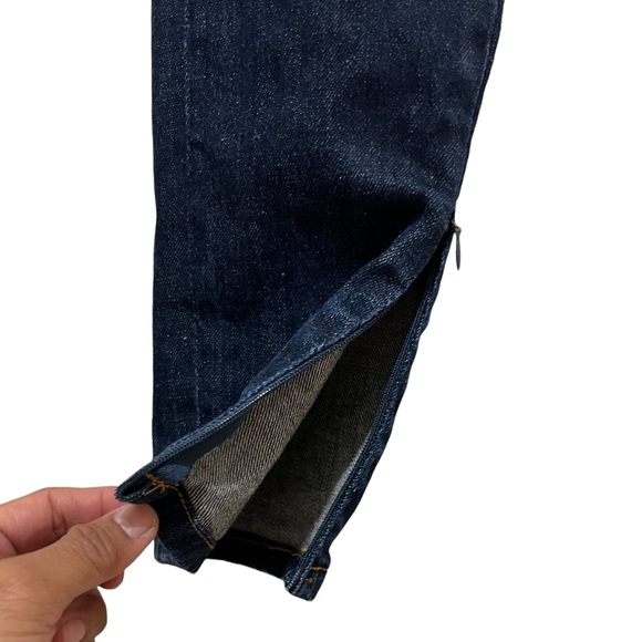 Rusty Woman Denim - Picture 4 of 6